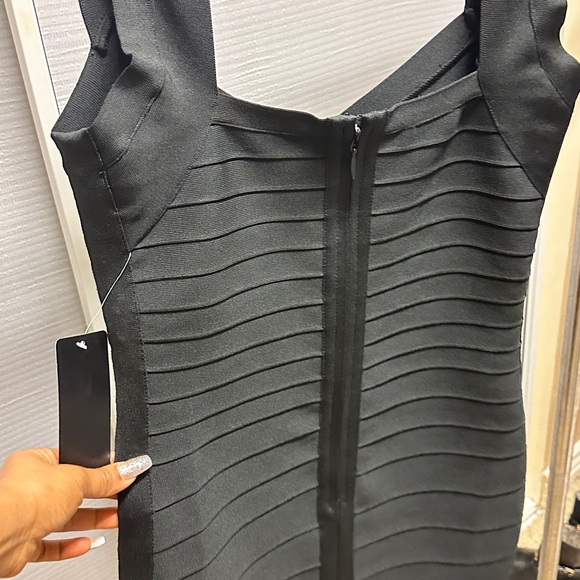 BEBE LUXE BANDAGE HALTER CRISS CROSS DRESS - Picture 7 of 7